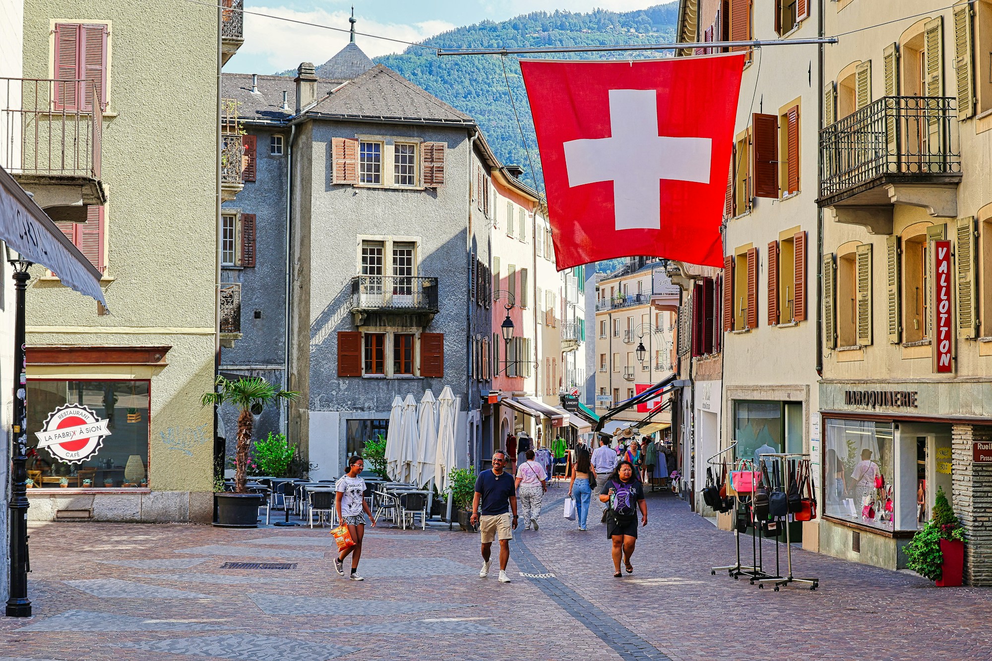 Photo by Alain ROUILLER on Unsplash